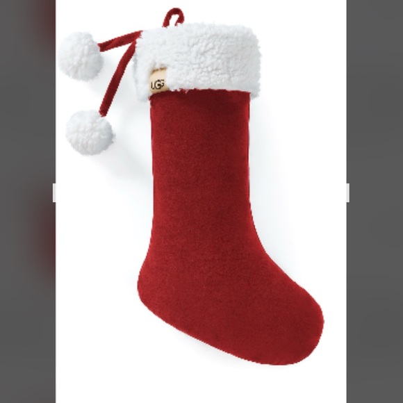 🆕NWT UGG Exclusive BLISS Holiday Classic Cherry Red Stockings with Pom Poms 🍒 - Picture 3 of 8